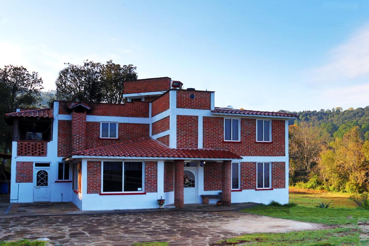 Senda Monarca Villa Senguio Exterior foto